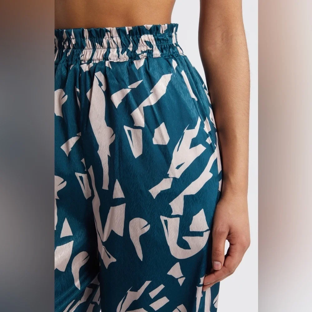 DiarraBlu Leer Batik Wide Leg Pants – Resortwear, Ethical, NWT, Size Small - Picture 6 of 7